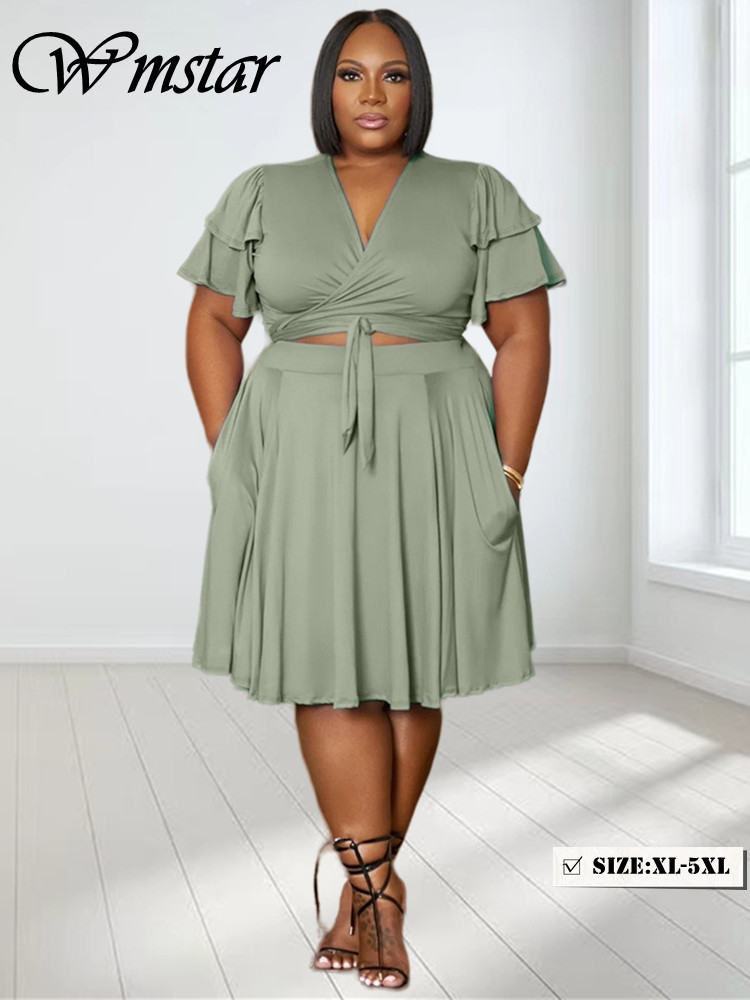 Summer Clothing Capsule - طقم تنورات وجيوب صغيرة برقبة V