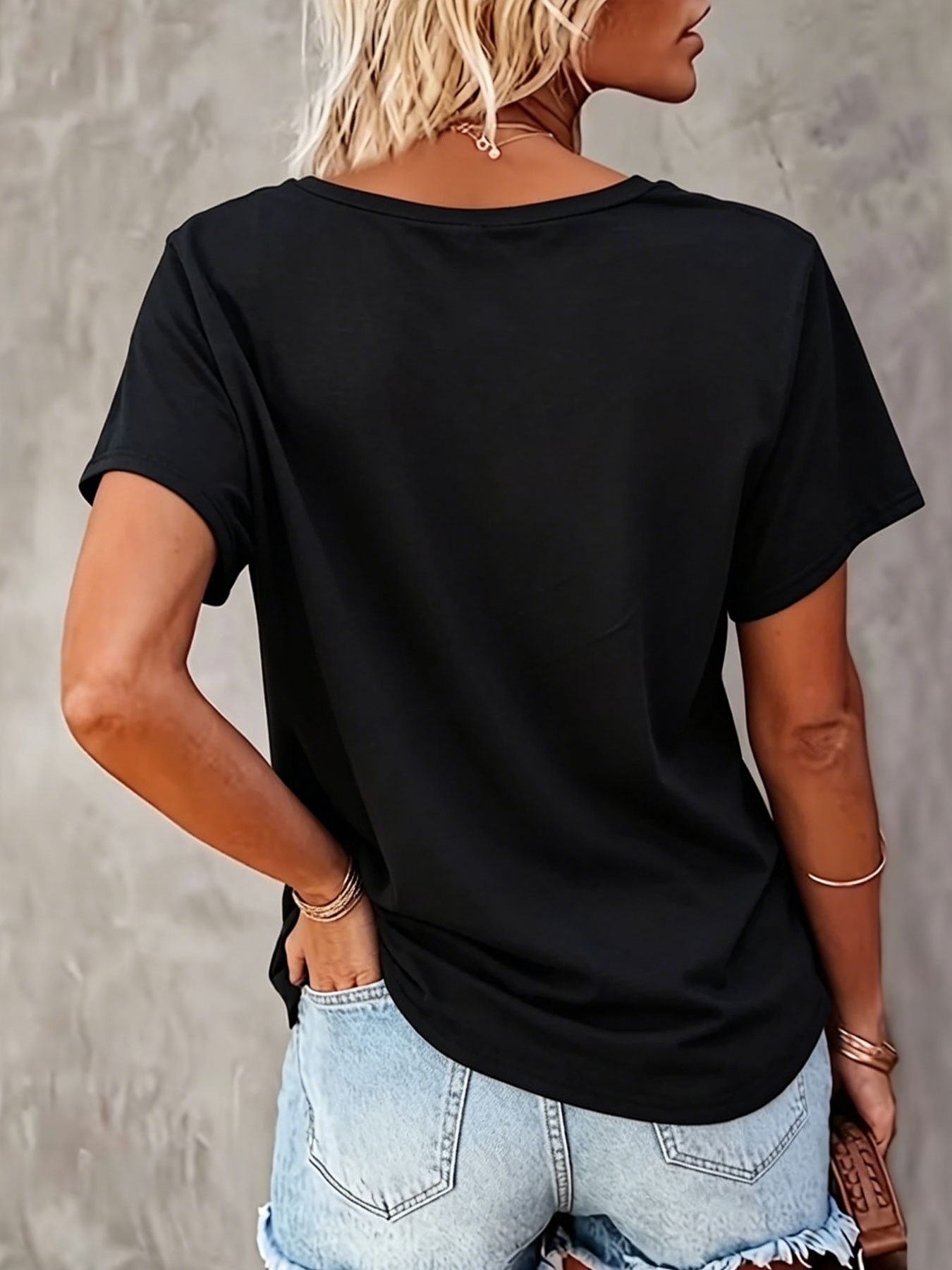 قمصان ناعمة مريحة للتنقل، تي ش - مراجعة Summer Clothing Essentials Women وسعره